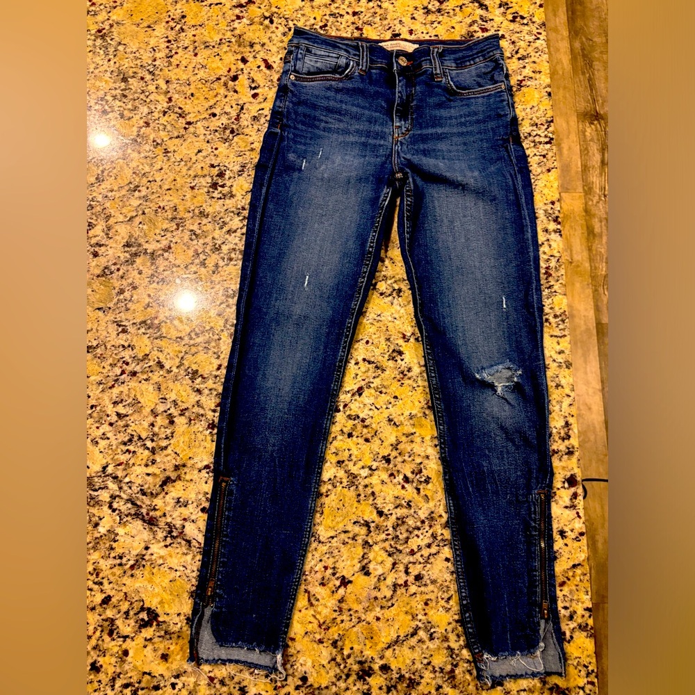 Zara Basic Z1975 Demin Jeans Women's 4 Skinny Raw Asymmetrical Hem